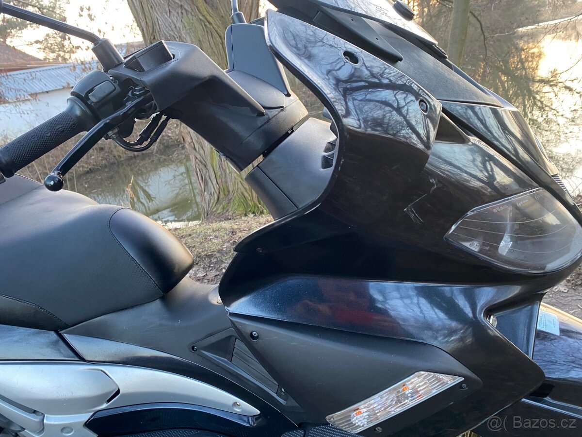 Gilera Nexus 500ie - 16