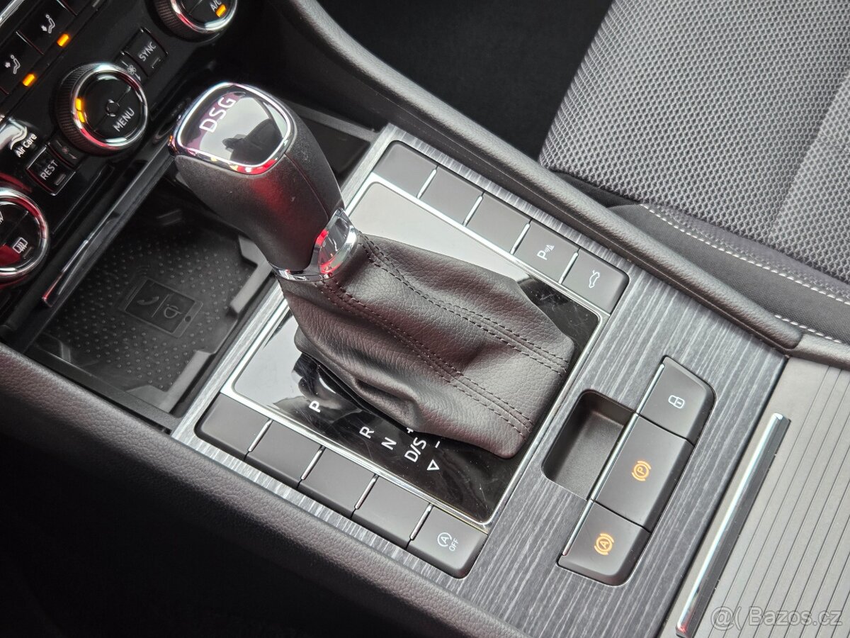 Škoda Superb 2.0 TDi DSG Style 1.maj - 16