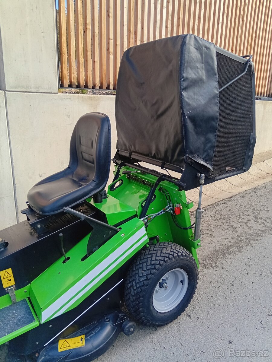 Prodám zahradní traktor Etesia 100 Hydro Evolution - 16