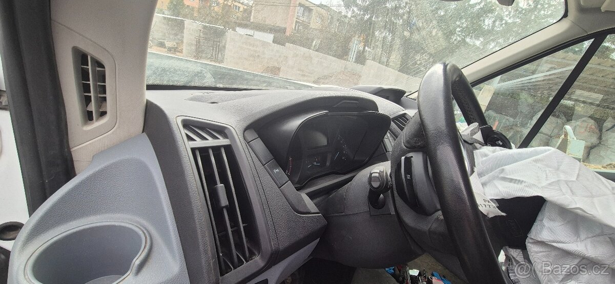 Náhradní díly - 16