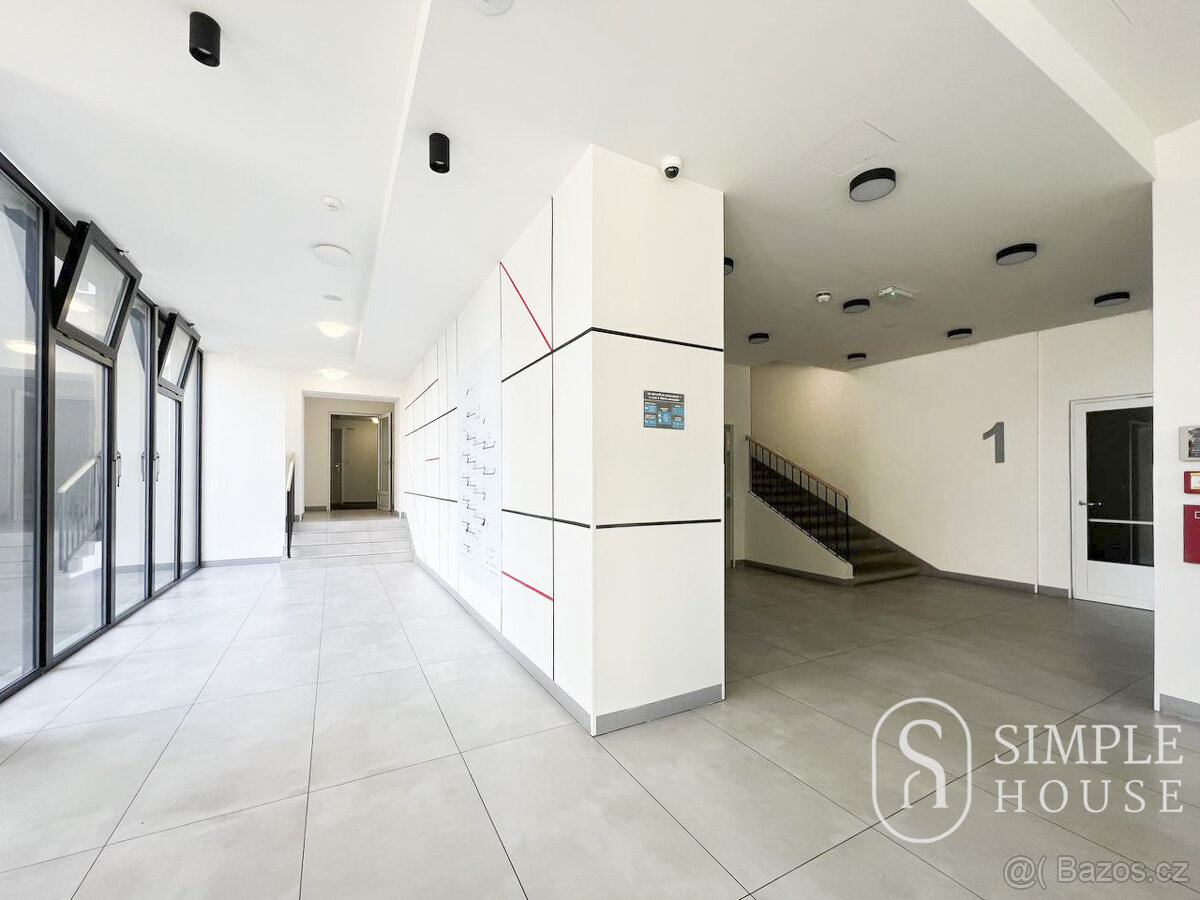 Pronájem bytu 2+kk, 45 m2, Praha - 16