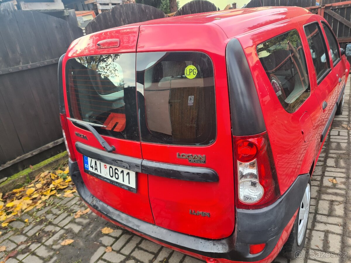 Nová STK.Dacia Logan Combi 1.4 LPG najeto 180tis - 16