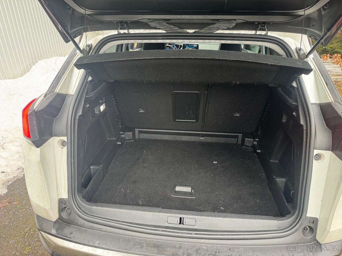 Peugeot 3008 1,2 ALLURE - 16