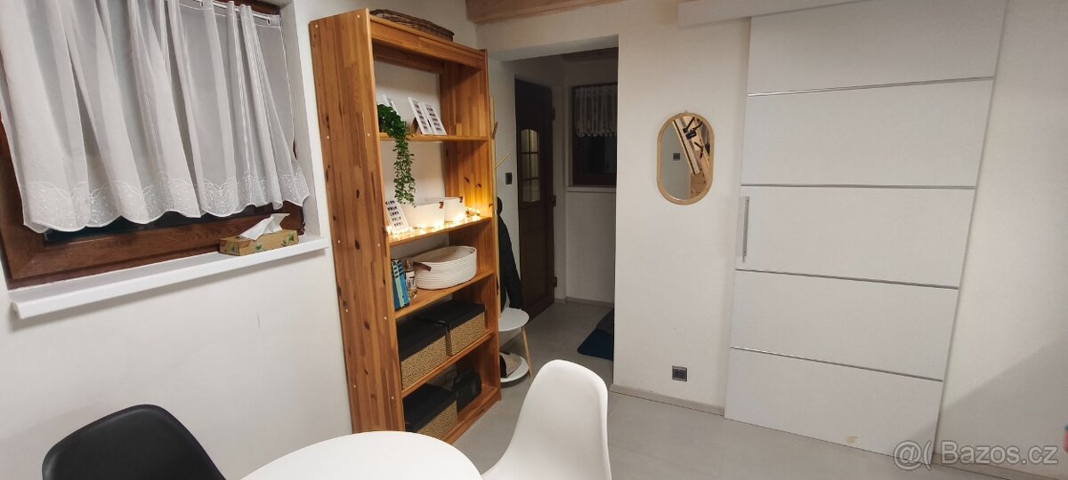 Prodám chatu na Rudolfově cca 3 km od Č.b - 16