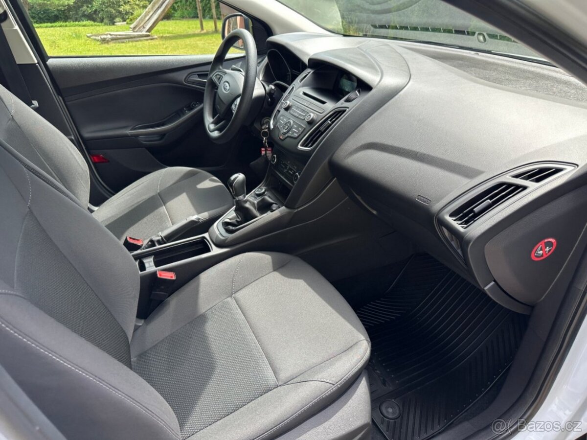 Prodám Ford Focus 1.0 EcoBoost 74kw - 16