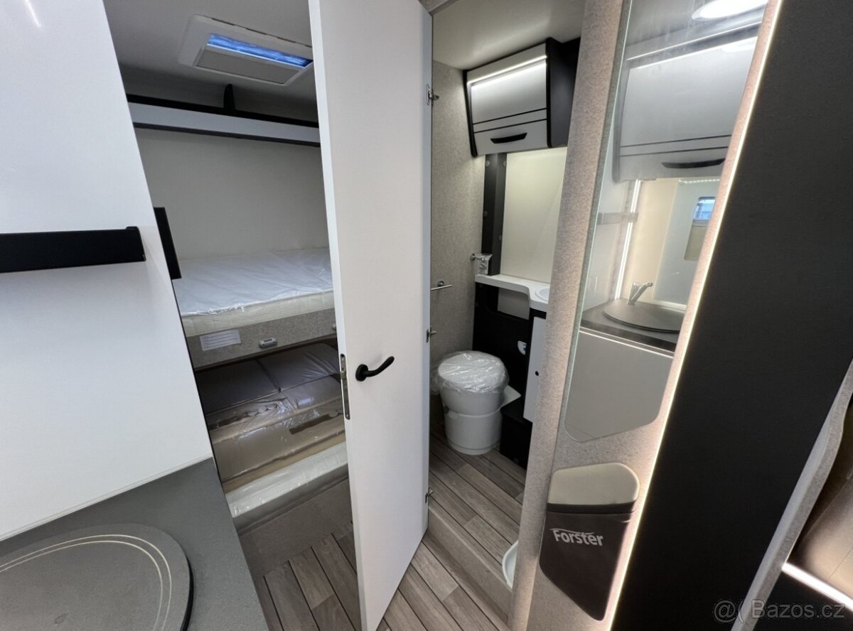 FA 699 DVB TOP VÝBAVA - 16