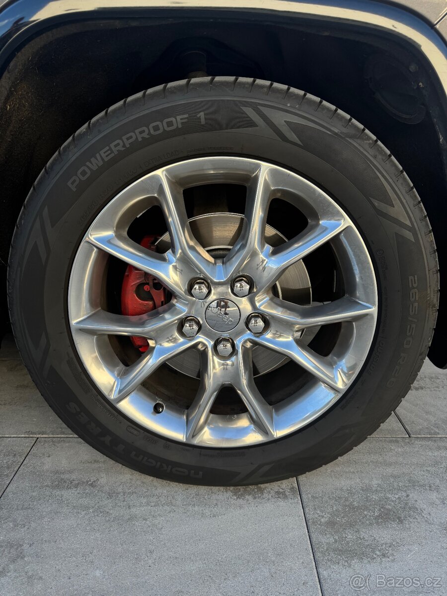 Jeep Grand Cherokee wk2 - 16