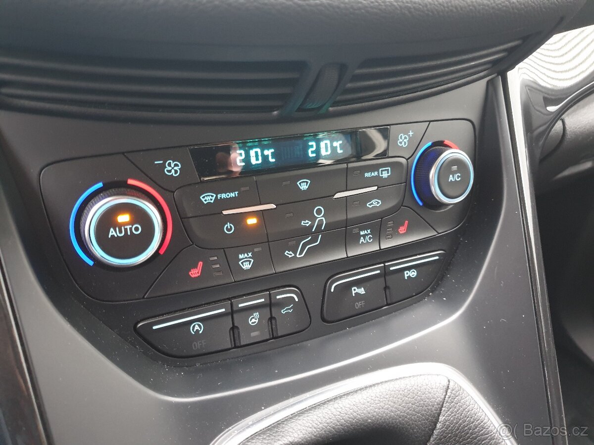 FORD KUGA 1,5i 110KW TINANIUM KAMERA NAVI PDC - 16