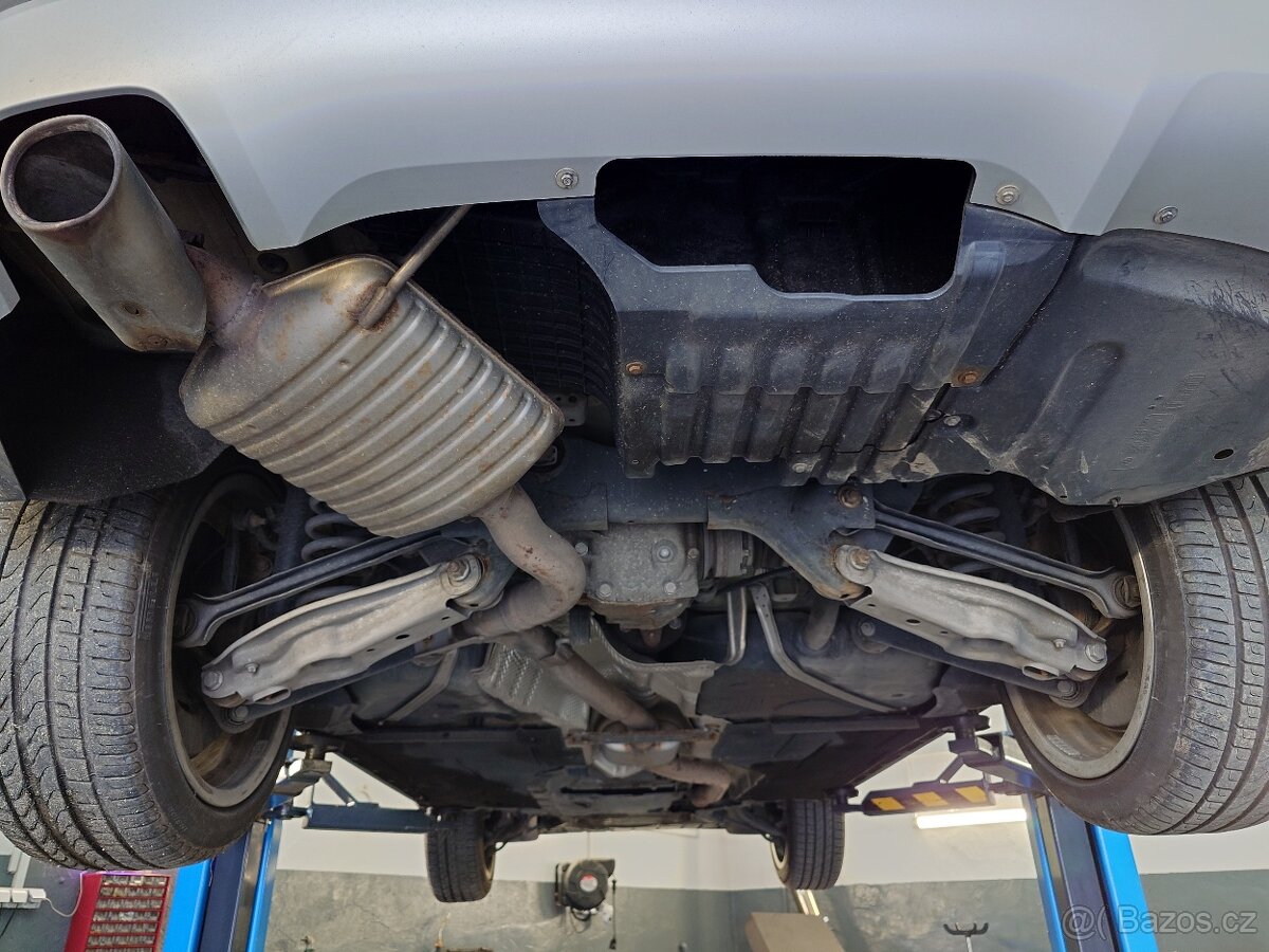 BMW X1 xDrive 23d 150kw AT - 16