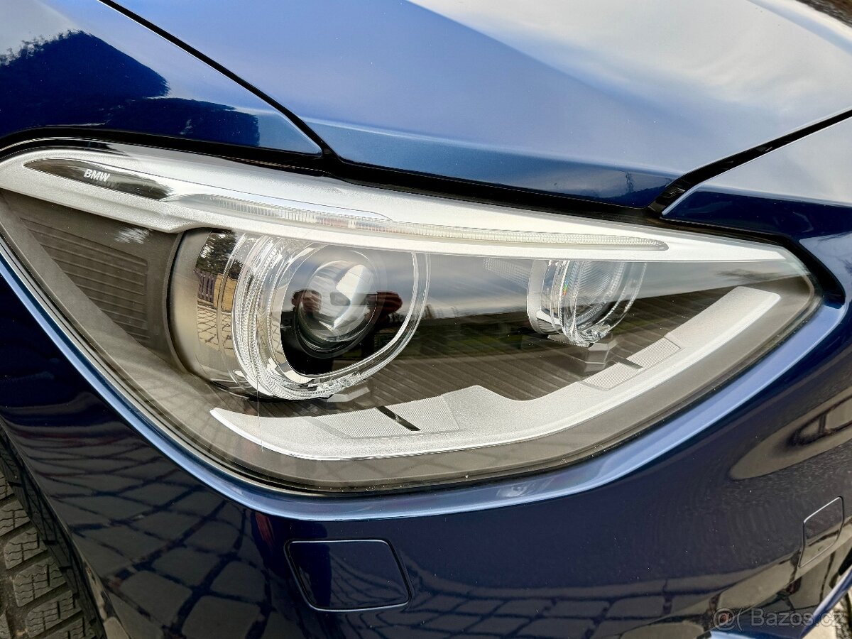 BMW 1.6 75kW BENZÍN model 2014 Xenony - 16