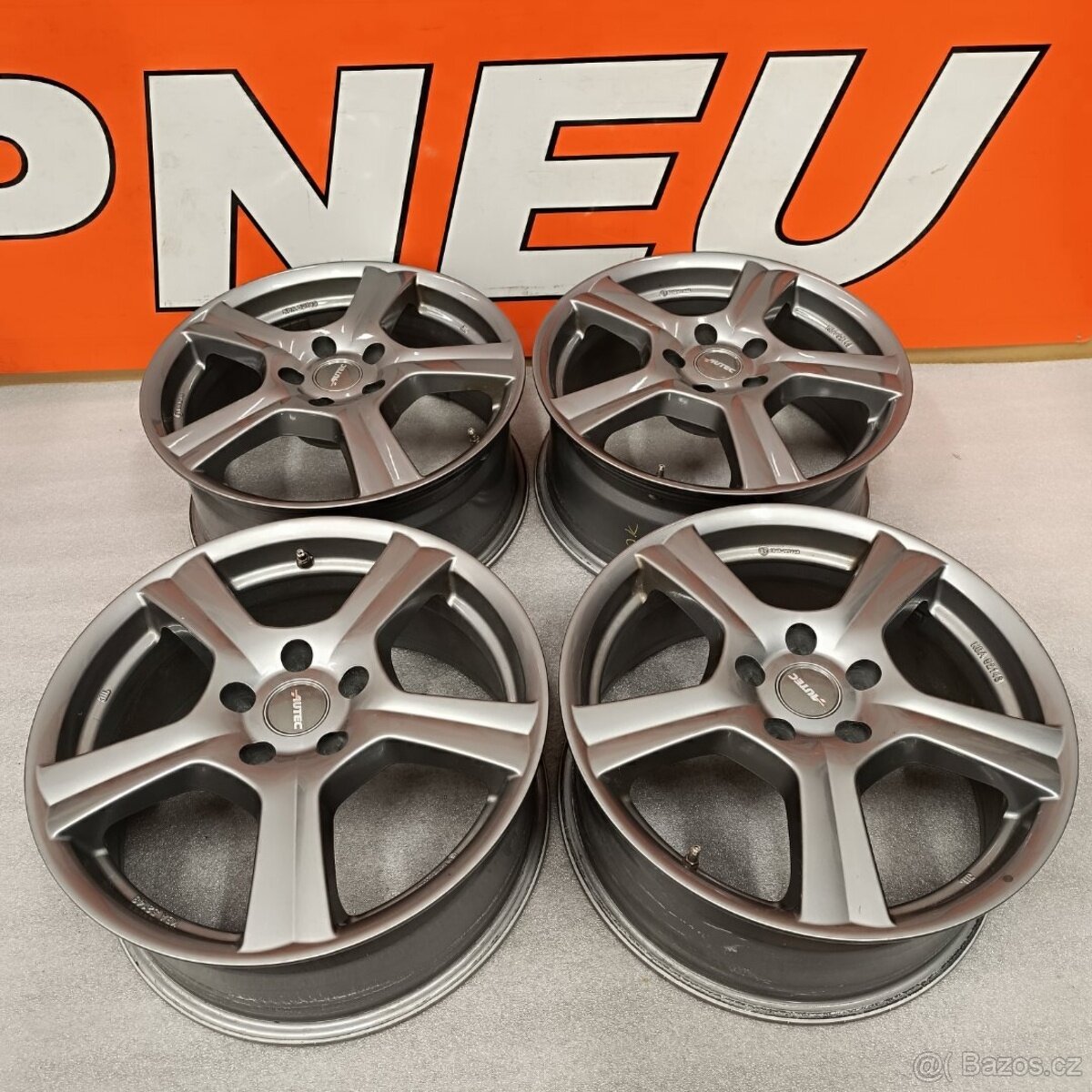 Alu kola Autec 7,5Jx17 , R17 , 5x112 , ET40 - 16
