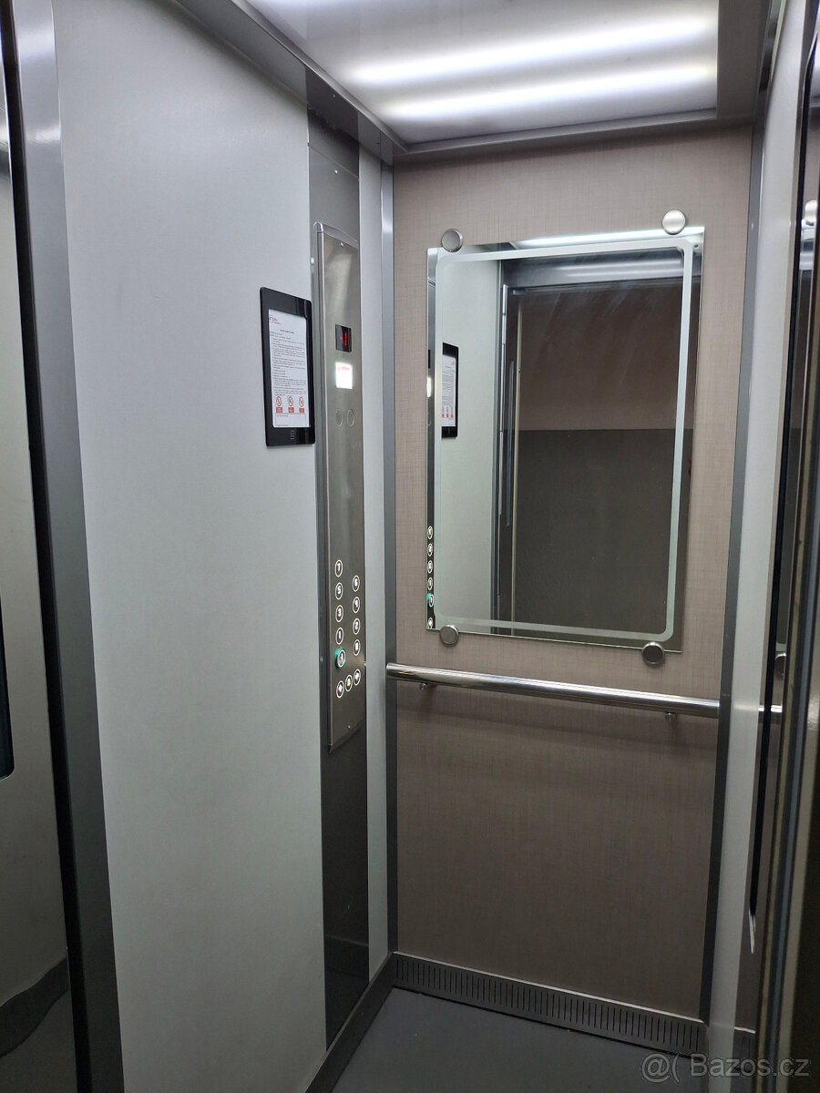 Prodej bytu 3+1 se zaklenou lodžií v Litvínově - 16