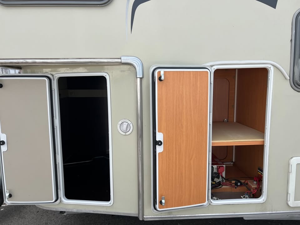 Karavan celoroční Stauber extreme 720 - 16