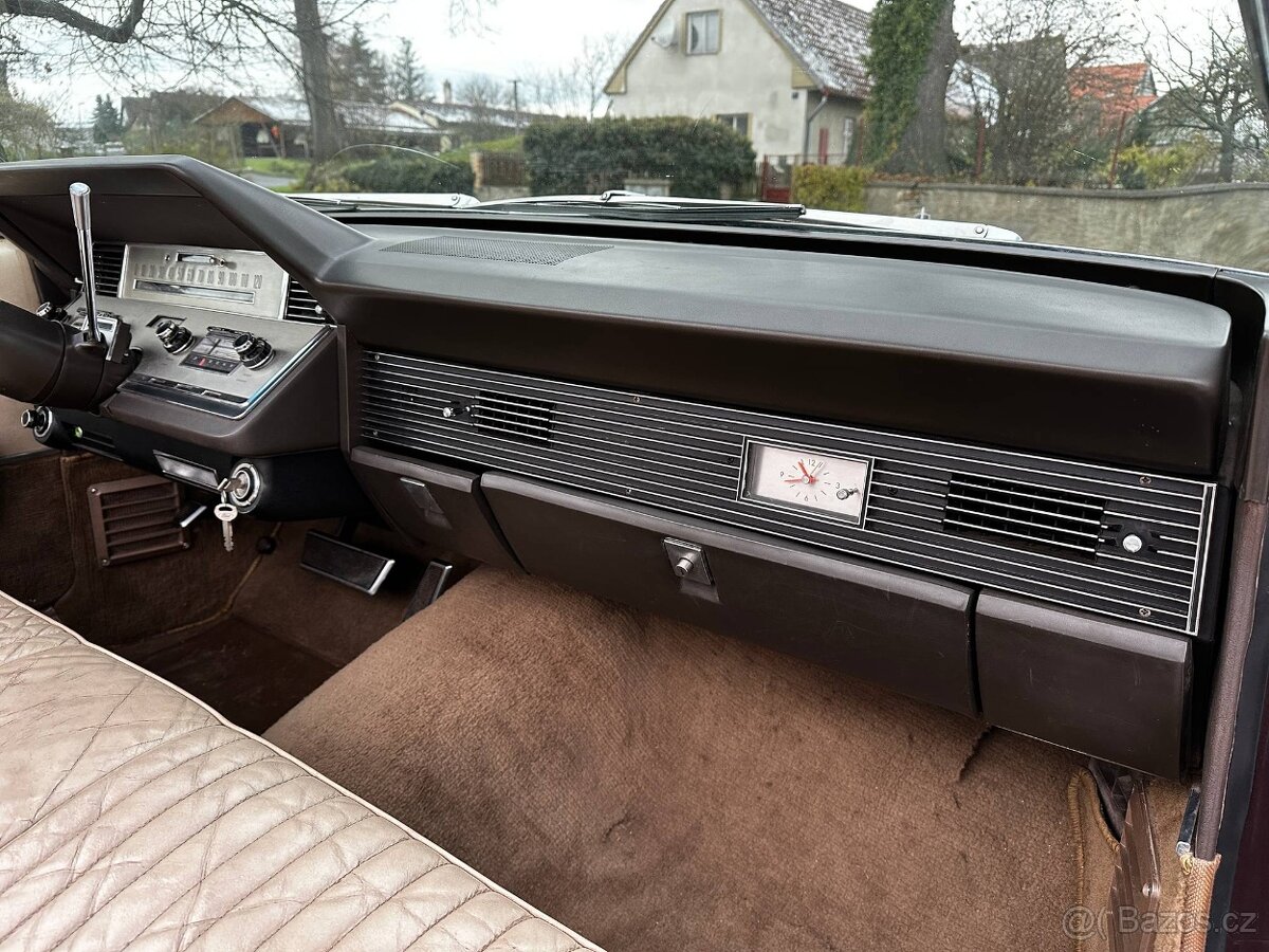 Lincoln Continental 1966 - 16