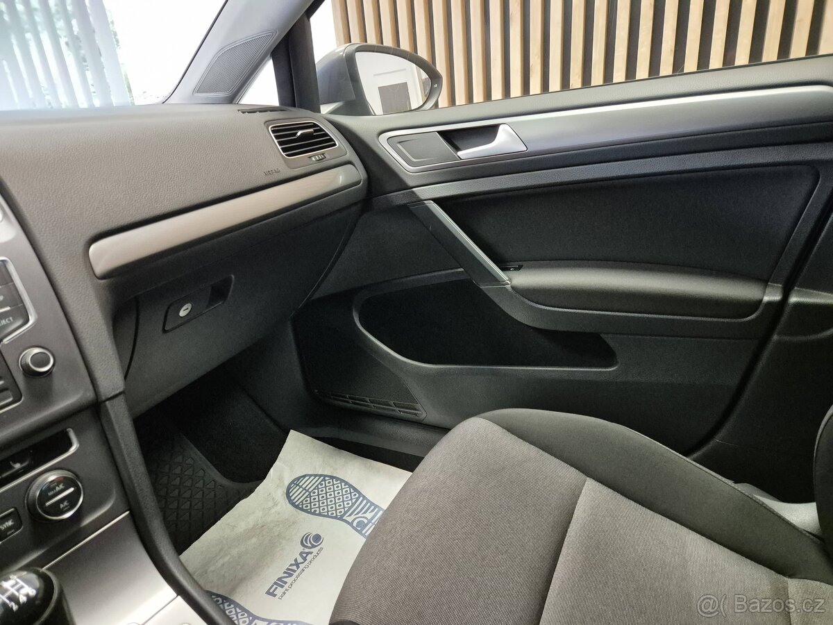 Volkswagen Golf 1,2 TSI EDITION - 16