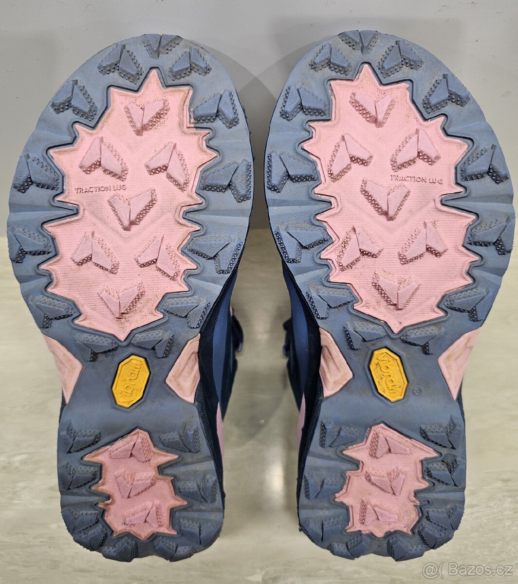 ŠPIČKOVÉ DÁMSKÉ TURISTICKÉ BOTY GARMONT GTX PC 5200,- - 16