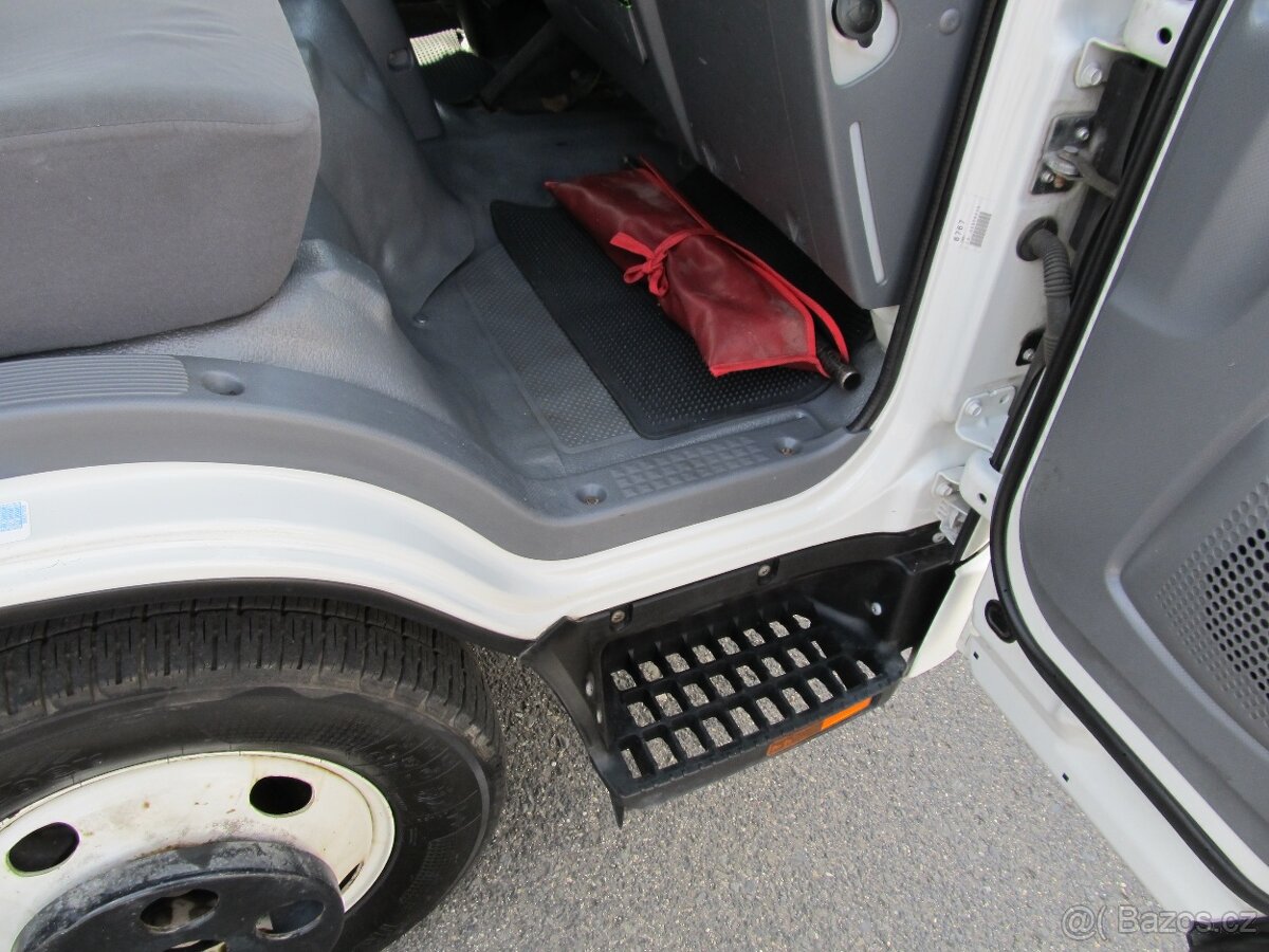 Isuzu N1R 3.0 skříň ČR 1.maj - 16