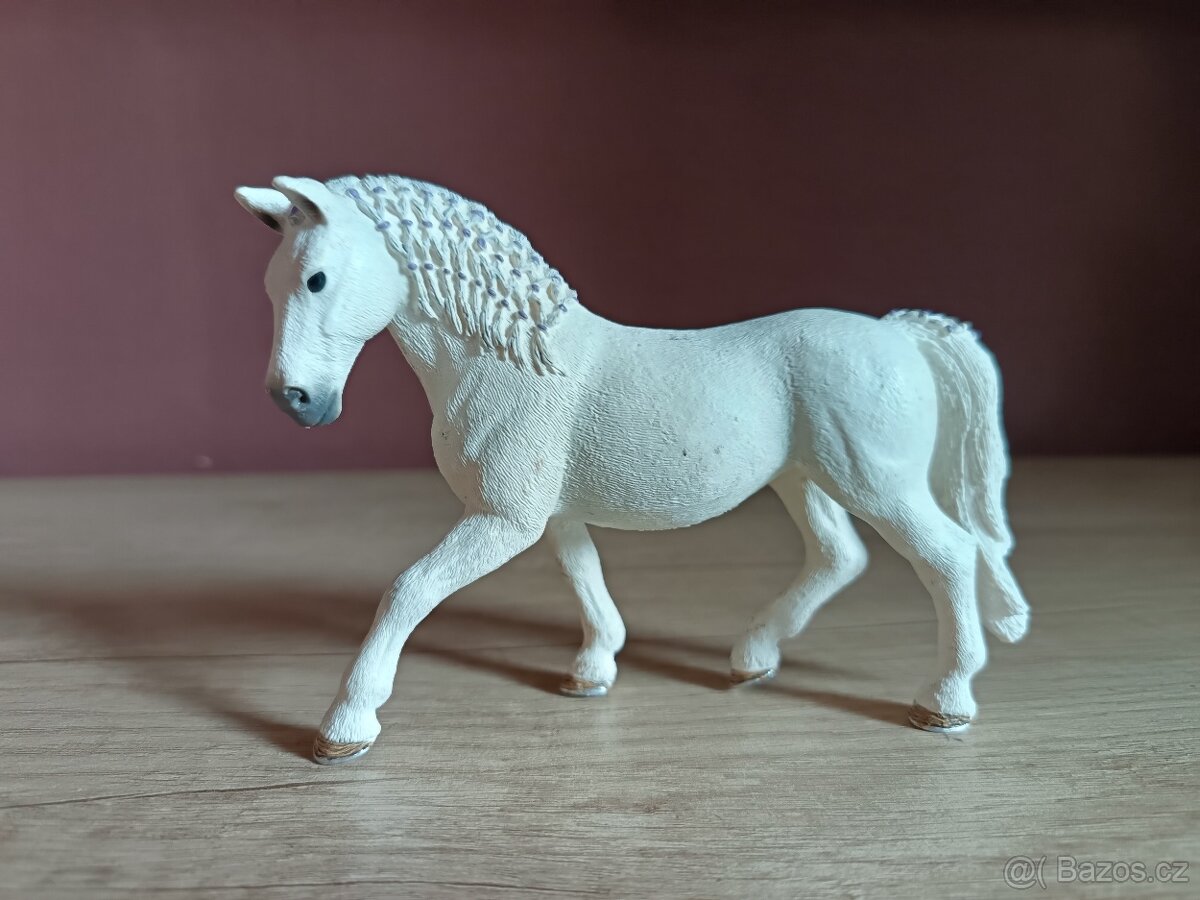 SCHLEICH Koně SBĚRATELSKÉ FIGURKY 2 - 16