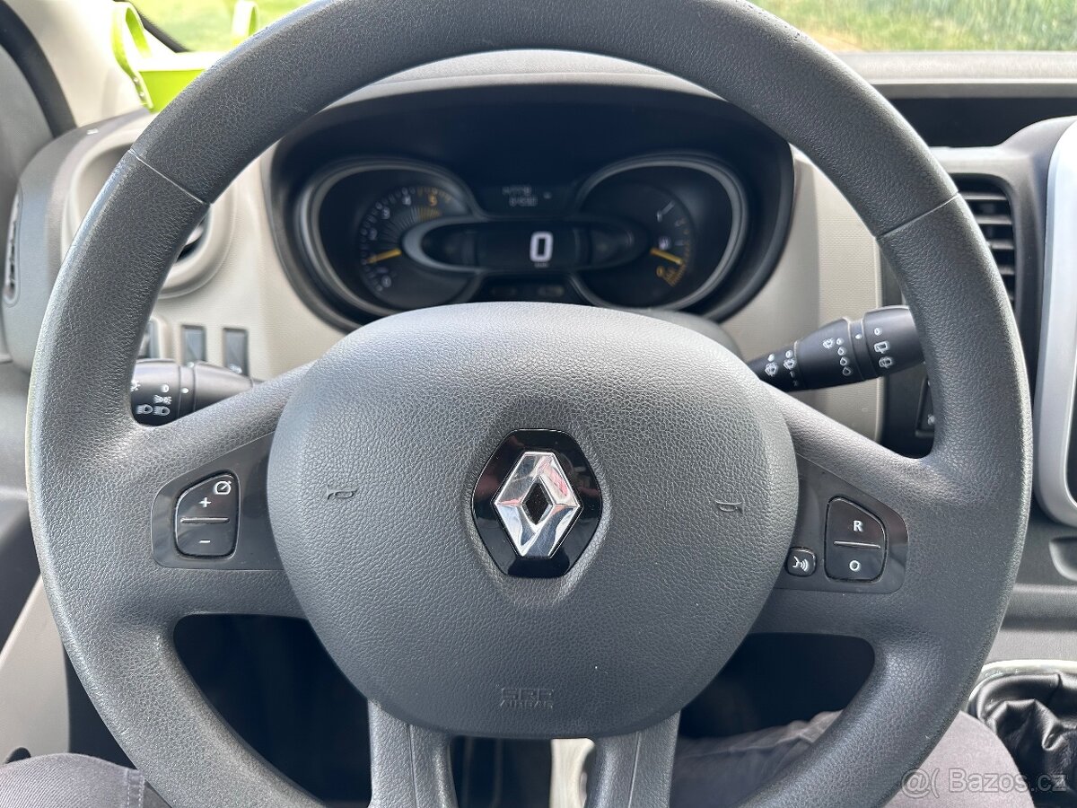 Renault Trafic 1.6dCi 92kw, 8 míst, SERVIS, ČR - 16