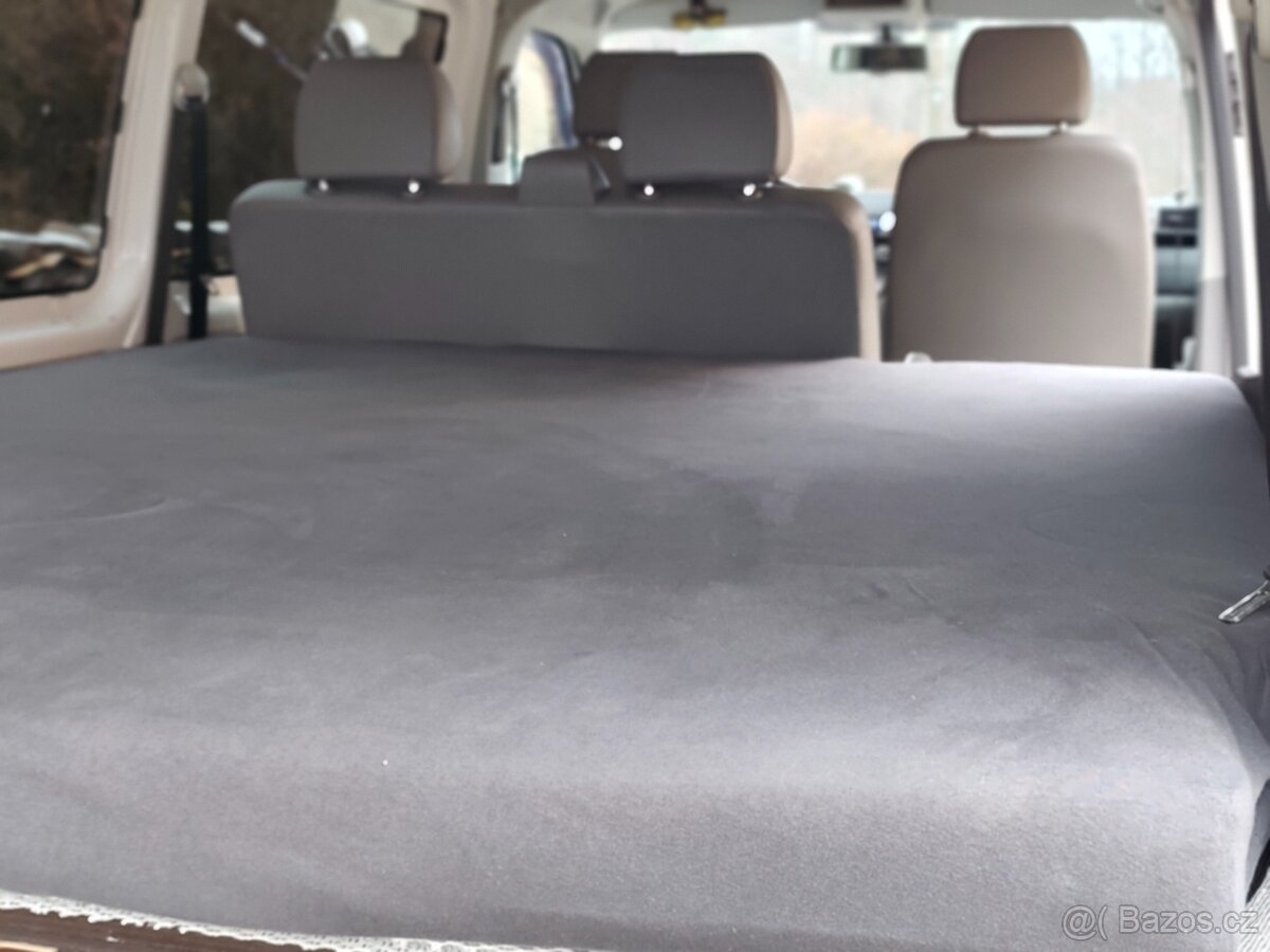 VW T5 long 2 .0 Tdi - 16