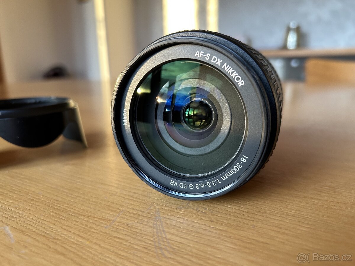 Nikon D7500 a objektivy - skvělý stav. - 16