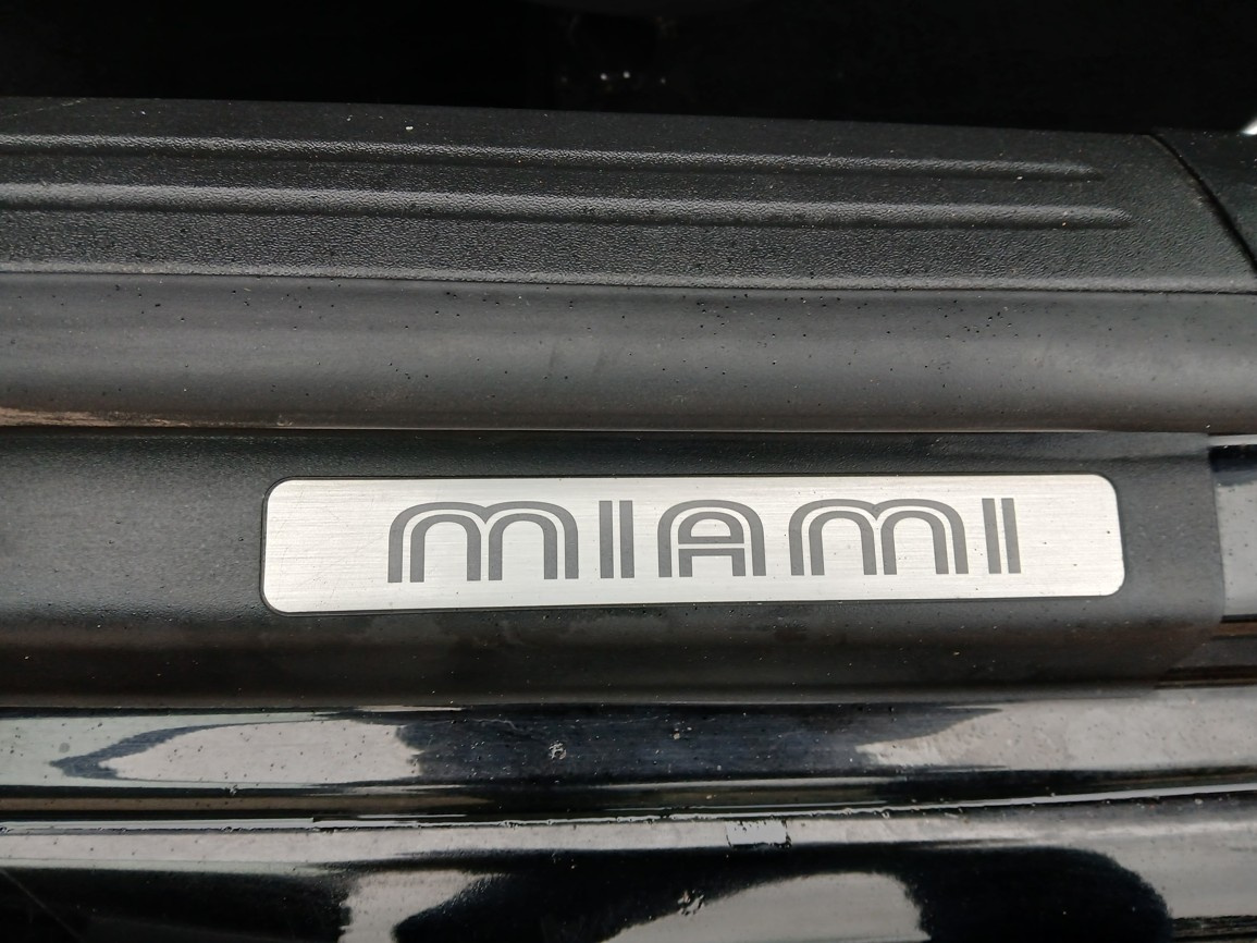 Volkswagen New Beetle 1,6 Miami - 16