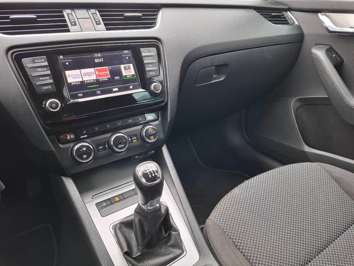 Škoda Octavia 3 Combi 1.4 TSI 110 Kw, Digi AC, navigace - 16