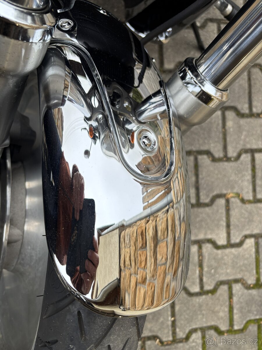 Harley - Davidson V-ROD - chrom, r.v. 2004 - 16