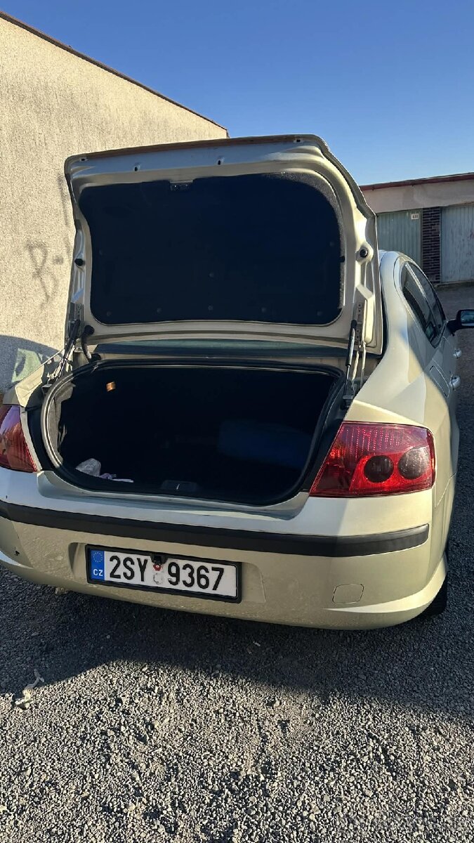 Peugeot 407 - 16