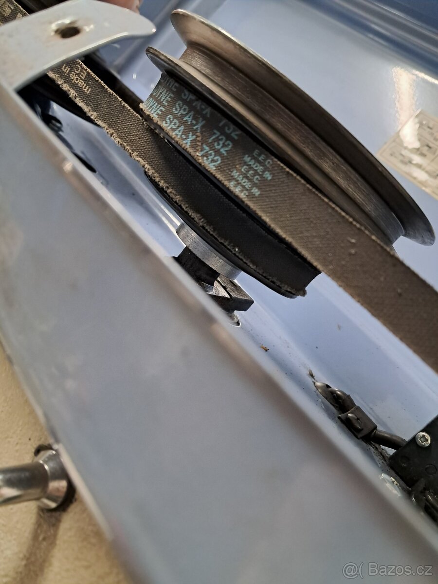 Stojanová vrtačka - 16