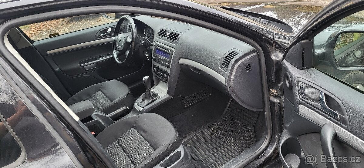 Škoda Octavia combi 1.9 TDI 77KW 2010 Elegance Tažné CZ-TOP - 16