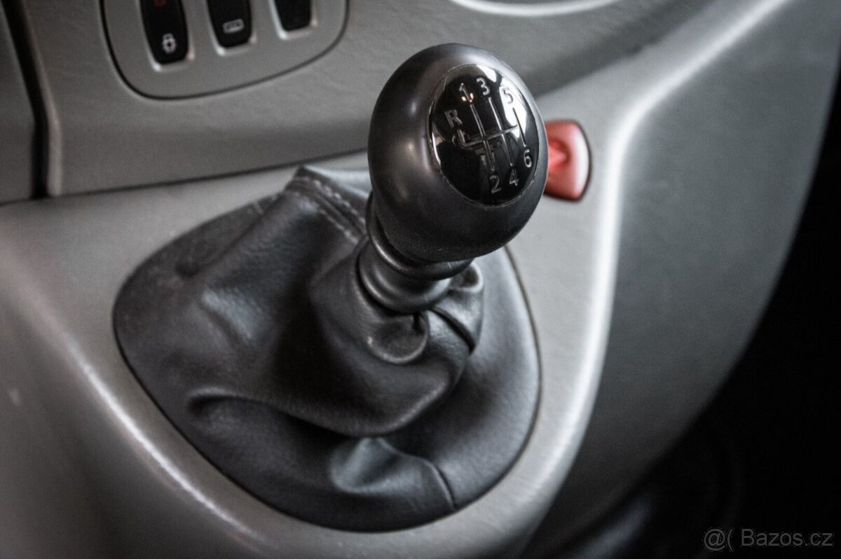 Opel Vivaro 1.9 CDTi L1H1 - 16