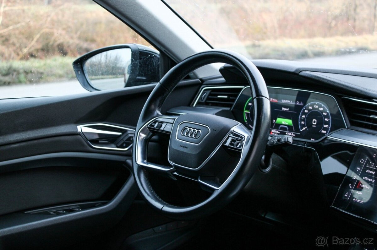 Audi E-tron 50 QUATTRO Advanced - 16