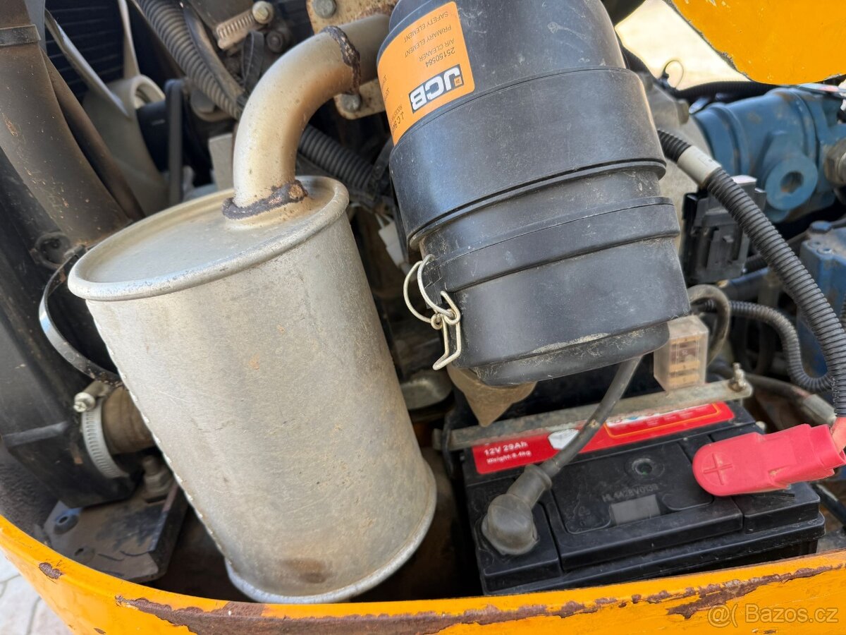 Prodám minibagr JCB 8008 CTS - 16