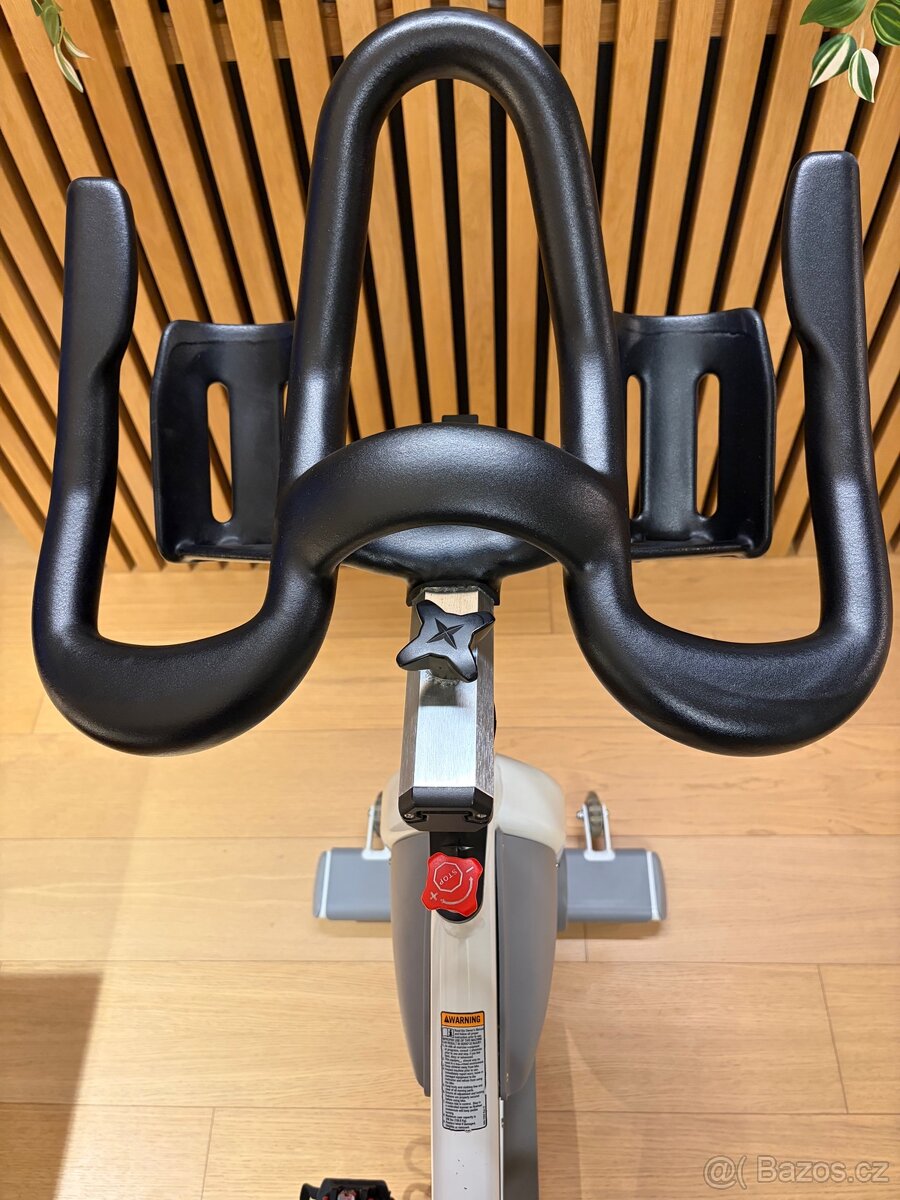 Spinningové kolo Schwinn - 16