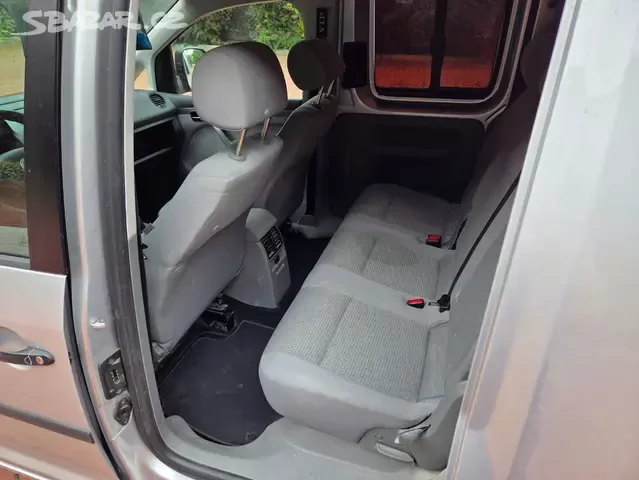 VW Caddy 1.9TDI 77kW 2009,tažné,bez koroze,serviska - 16