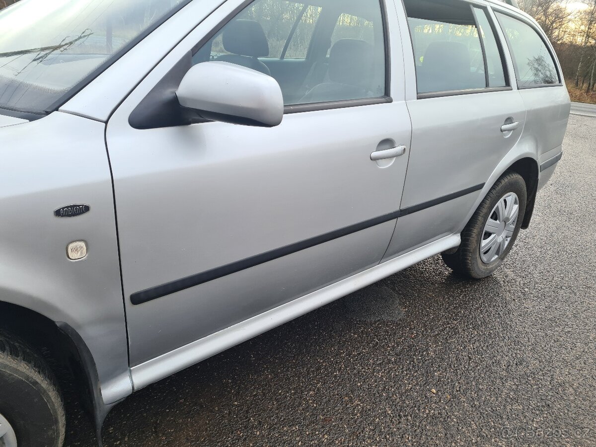 Krásná zdravá Octavia Combi Ambiente LPG s novou technickou - 16