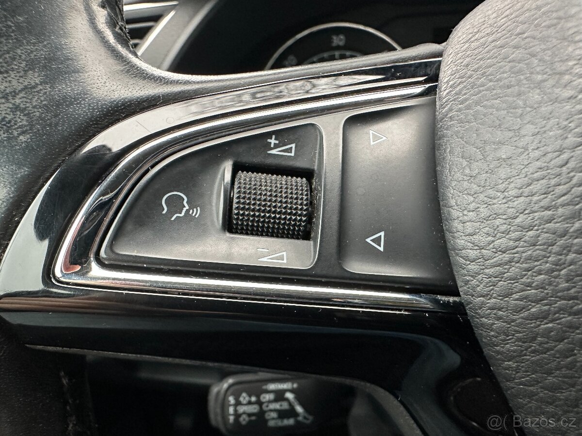 Škoda Superb 2.0 TDi DSG ACC BIXEN NAVI - 16