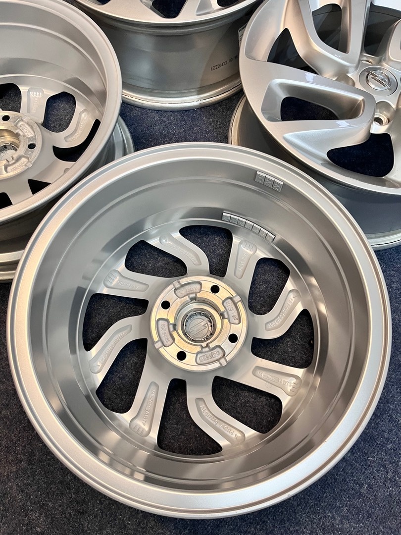 4x108 R16 Originál alu Opel Crossland X - jako nové - 16