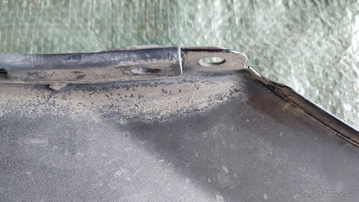 Mercedes W164 BLATNÍK LEVÝ ČERNÝ 4000kč - 16