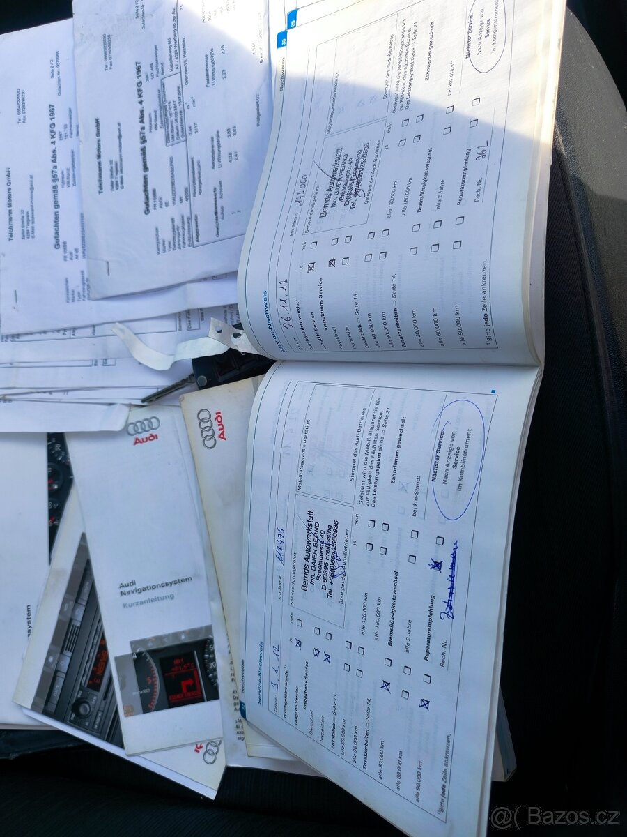 Audi A4, 4X4,30TDI,MANUÁL,KRÁSNÁ,SERVIS - 16