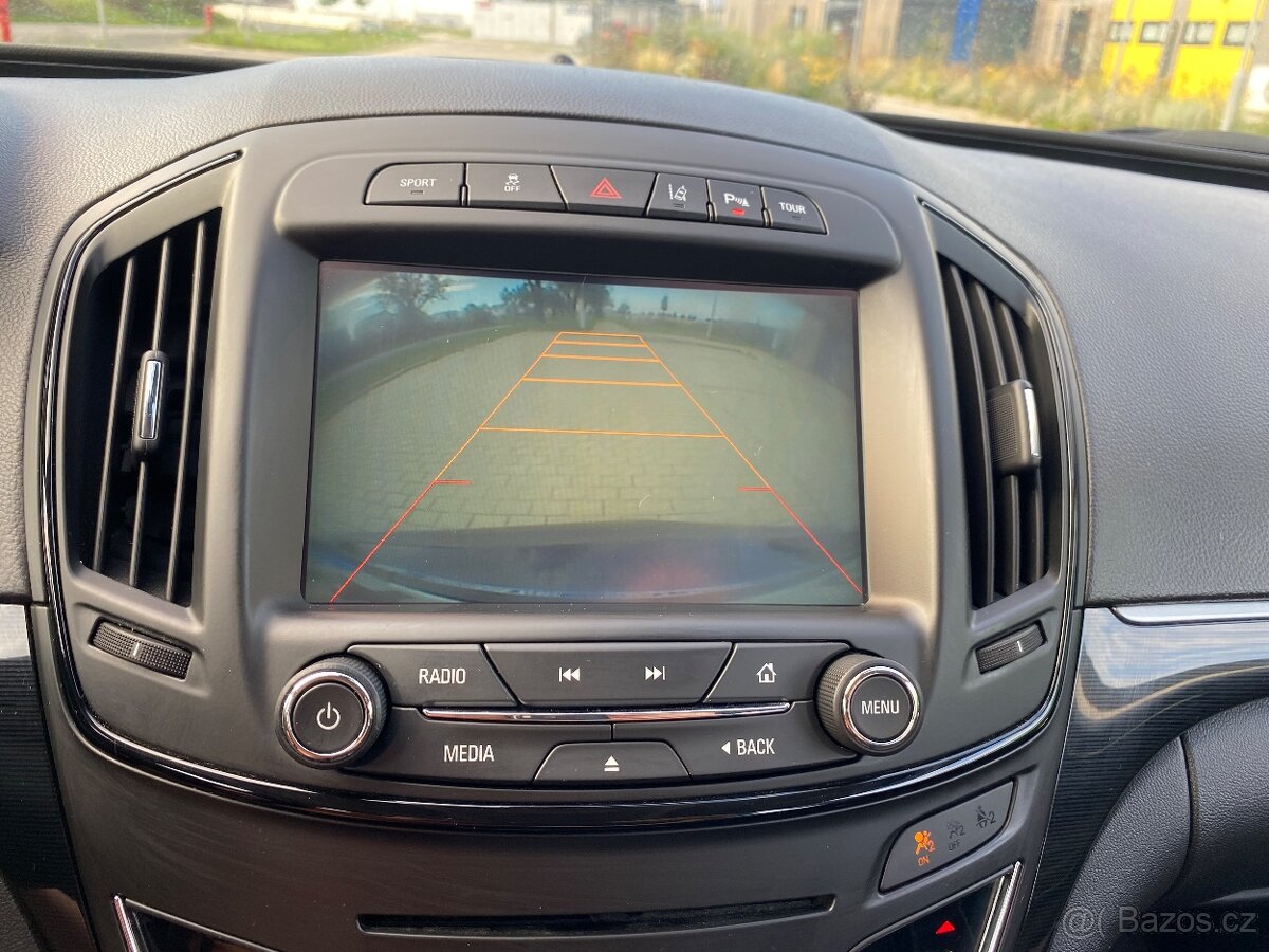 Opel Insignia, 2.0 BiTurbo 4x4 Automat 143kw 206000km - 16