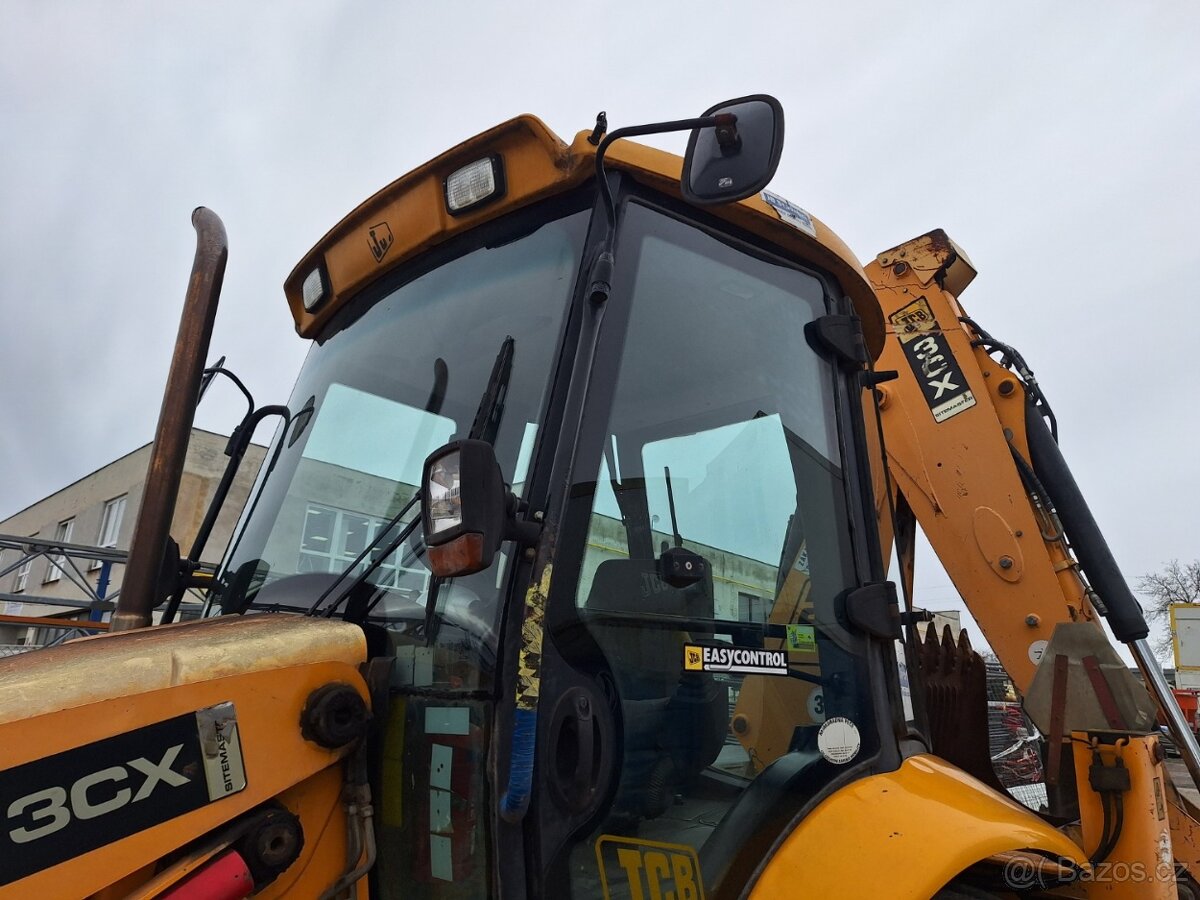 JCB 3CX SM 4TPC 4X4 - 16