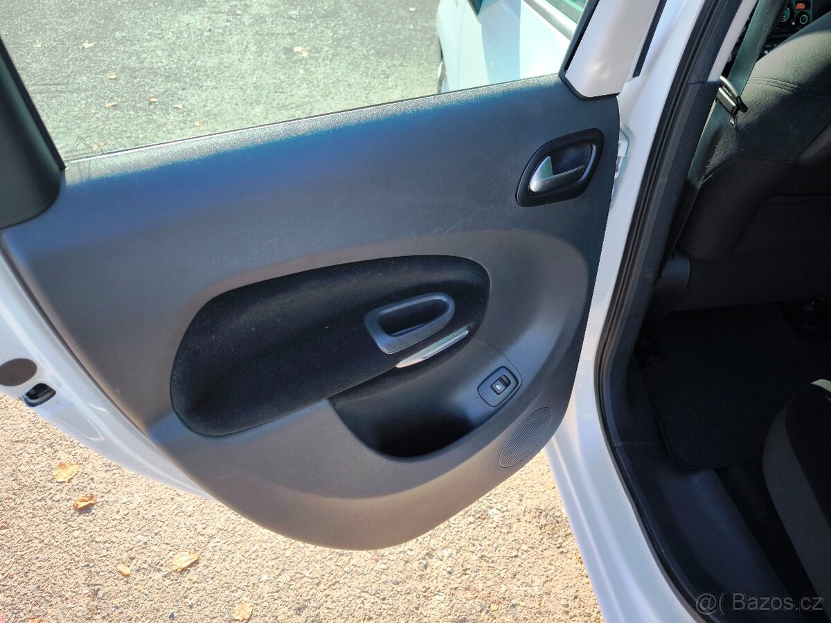 Citroen C3 Picasso 1.6VTi/88kW EXCLUSIVE 1.majitelka,ČR - 16