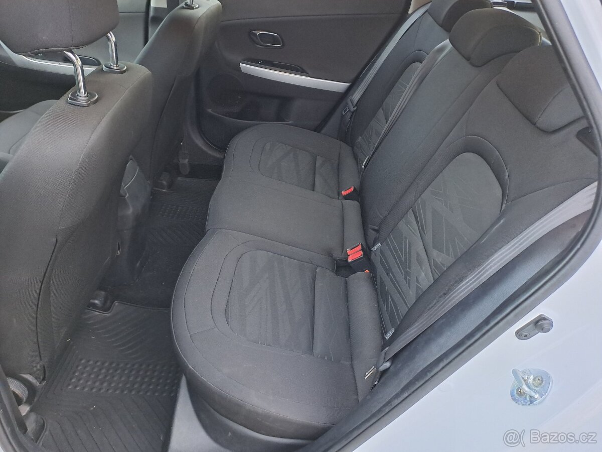 Kia Ceed 1,6 CRDI, 100 kW, SW, - 16