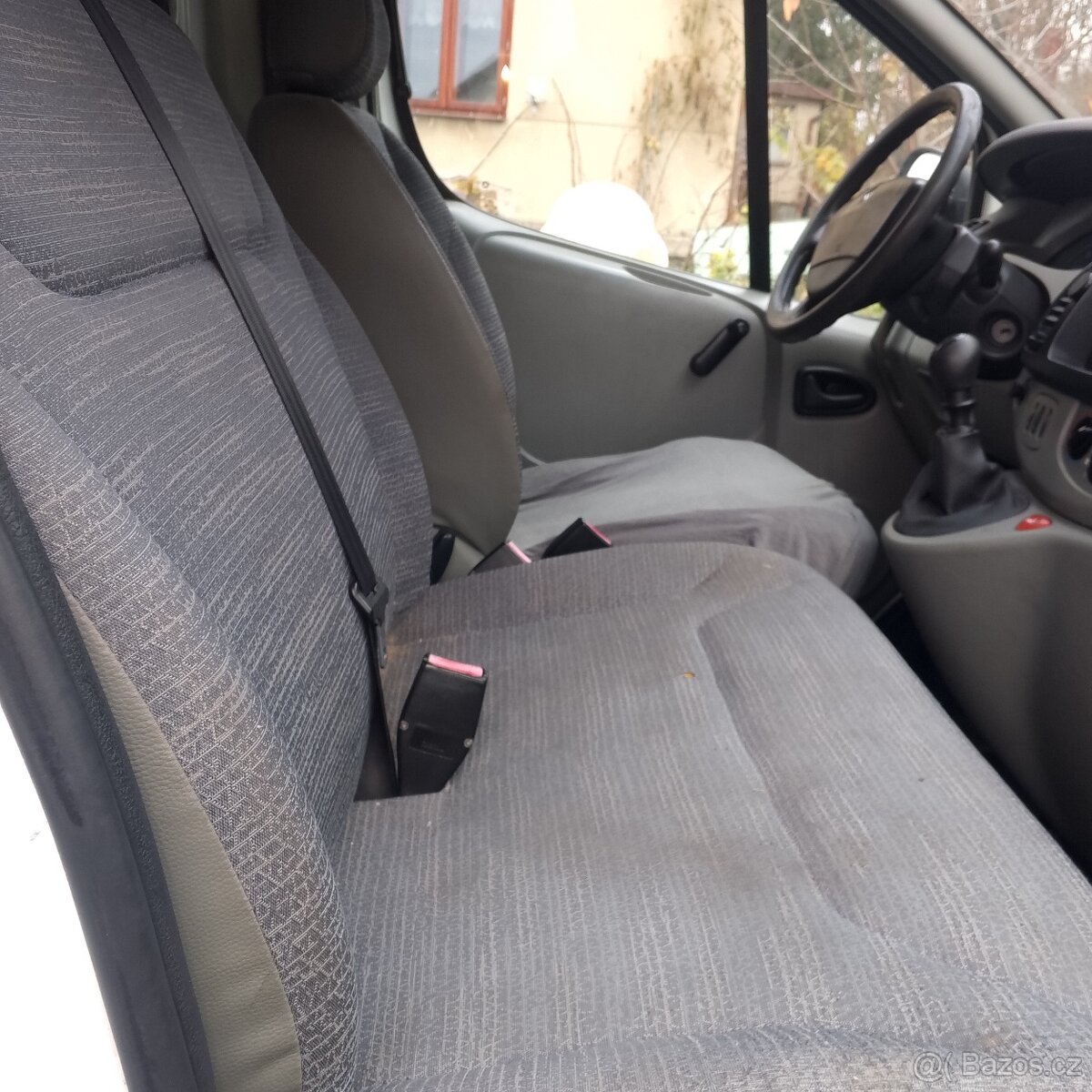 Renault Trafic 2.0 - 16