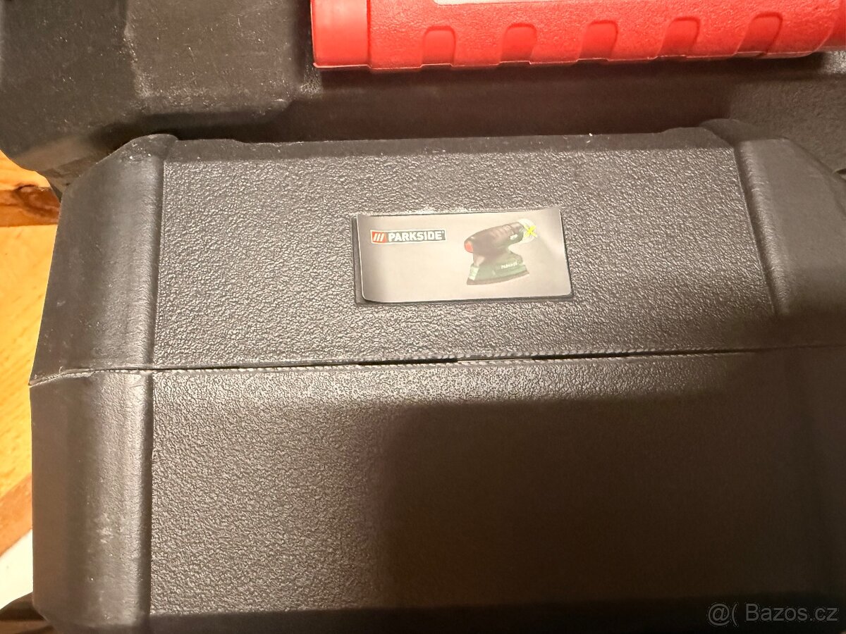 Plastové kufry na nářadí - 16