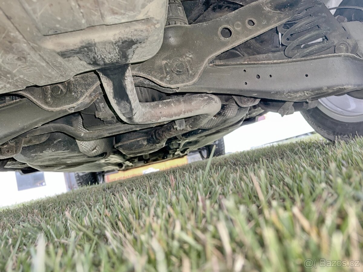 Volkswagen Tiguan 2009 1.4 TSI 110kw /tažné,manuál,4x4 - 16