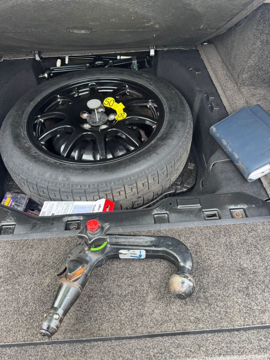 Land Rover Range 4.4 SDV8,luxusní výbava-splátky pro všechny - 16