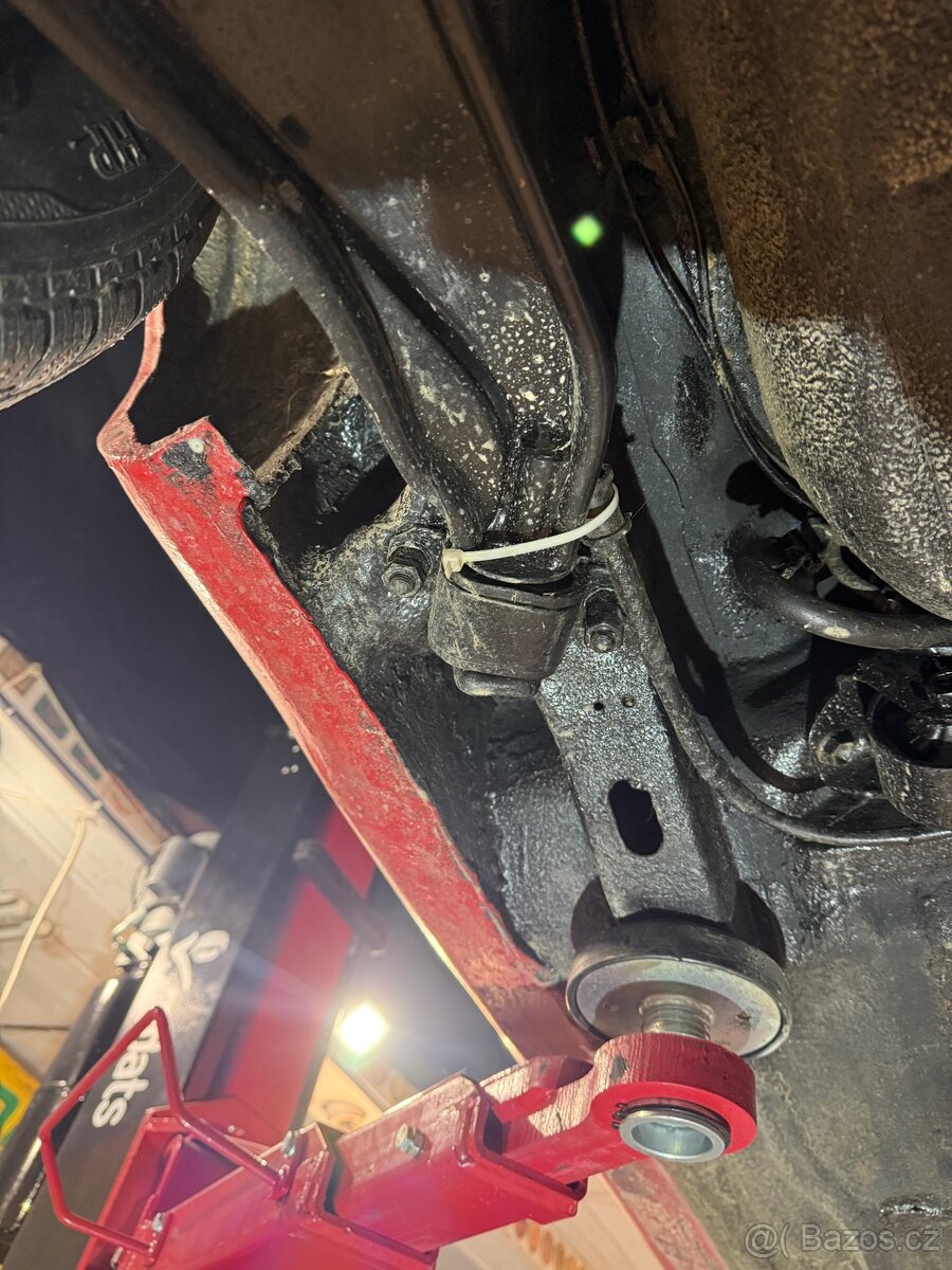 Subaru Justy 4x4 - 16